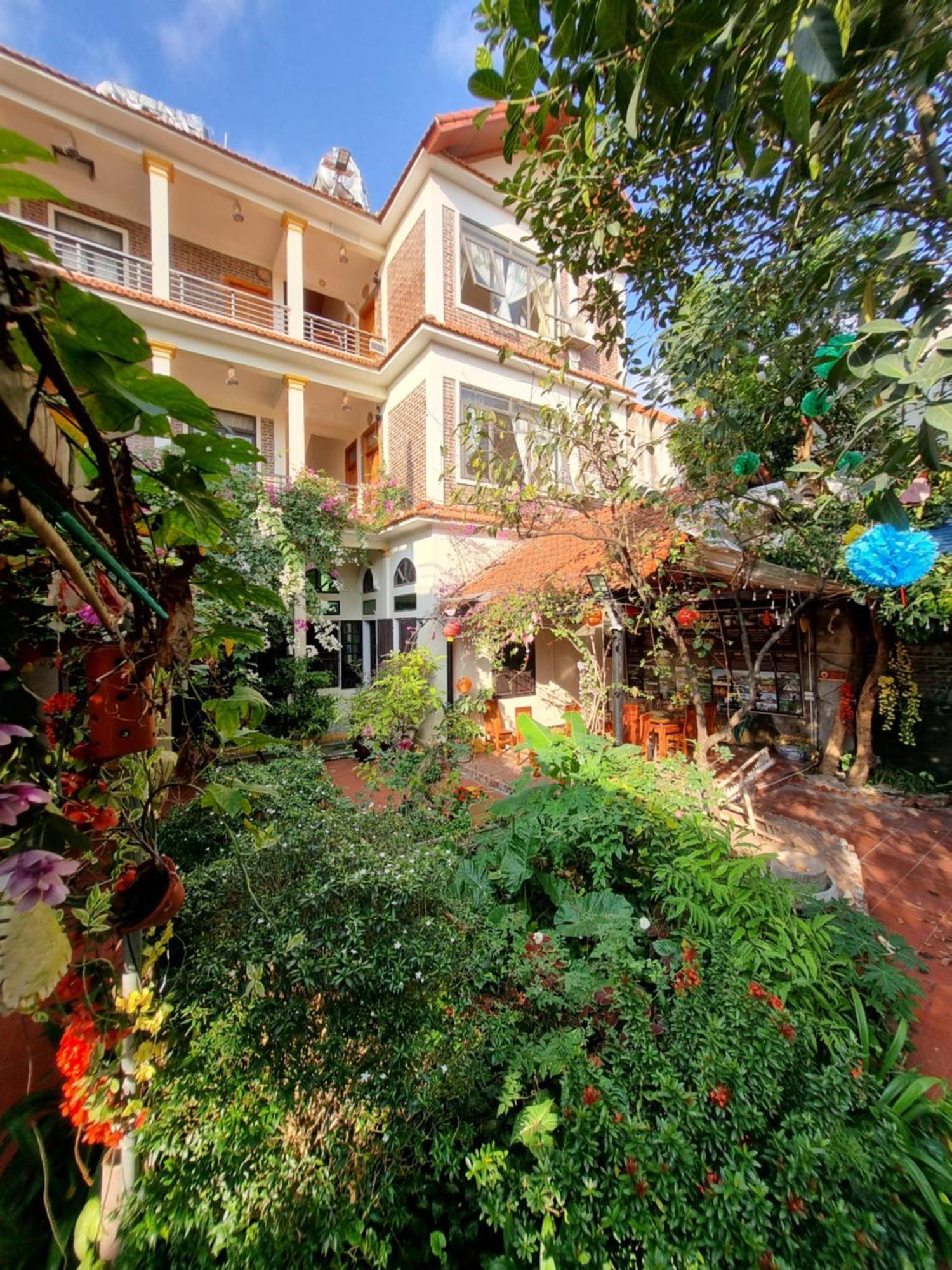 Phi Hung's Unique Homestay *